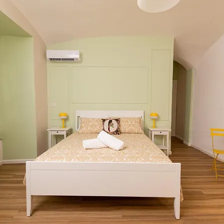 Pensionat Casa Megaride Neapel