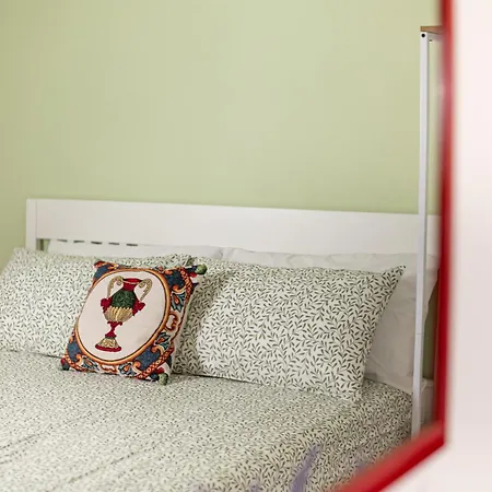 Guest house Casa Megaride 3*