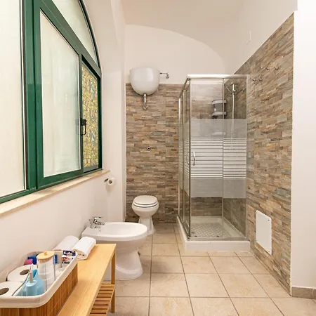 Casa Megaride 3* Nápoly